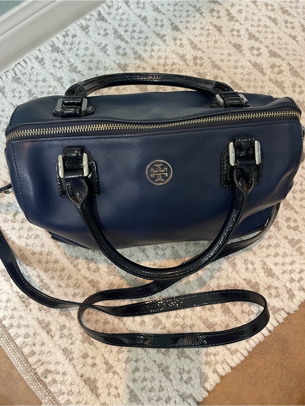 kate spade Navy Leather purse - Picture 4 of 10